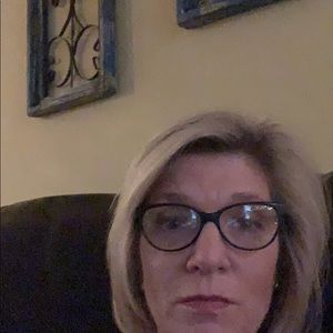 Meet your Posher, Jenny